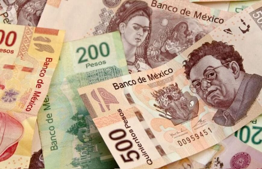 Peso toca su peor nivel en 2 años